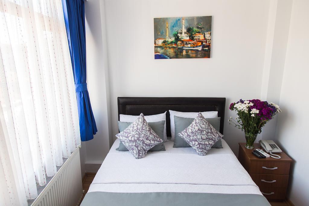 The House Of Tulpan Hotel Istanbul Exterior photo