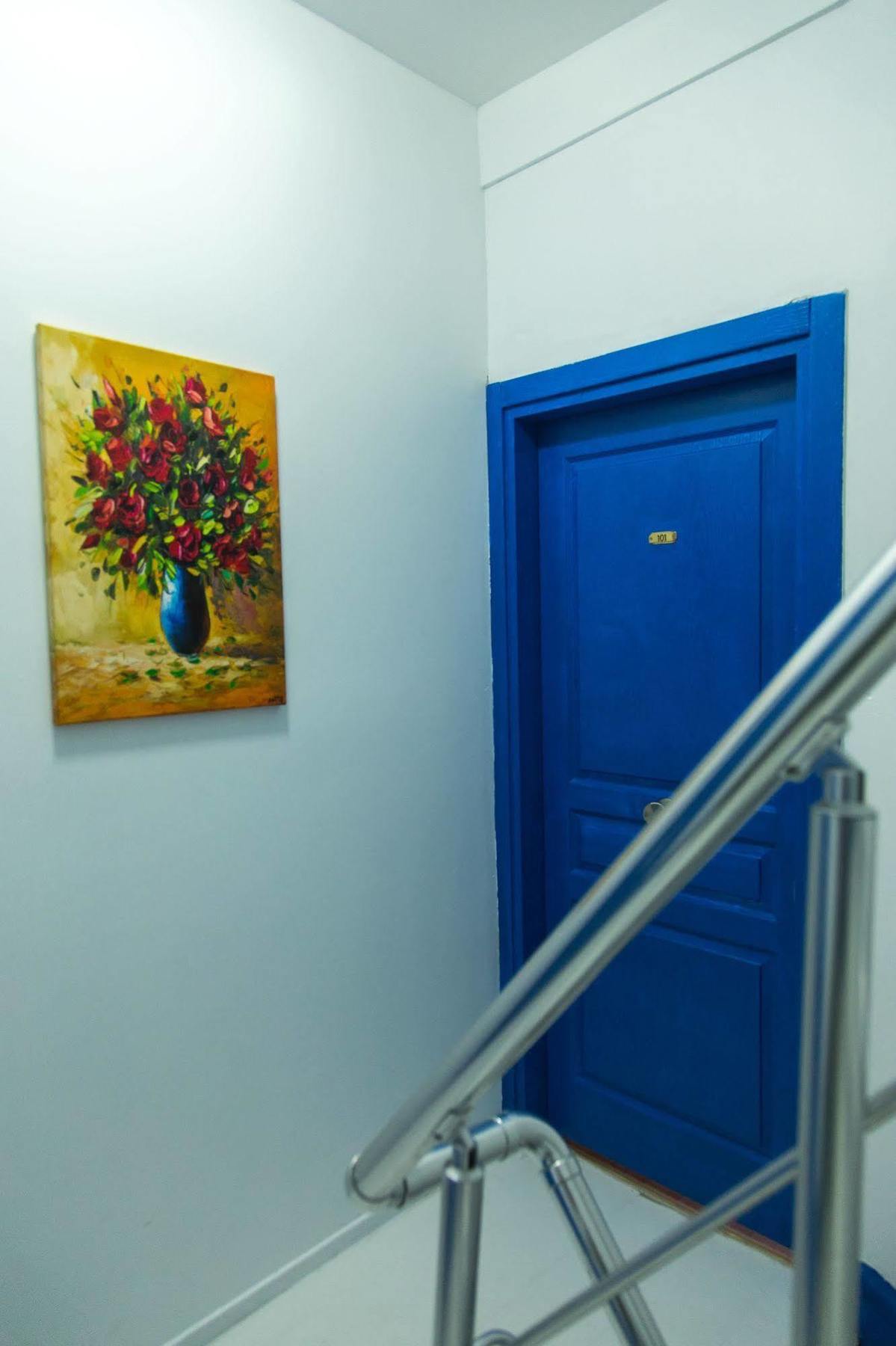 The House Of Tulpan Hotel Istanbul Exterior photo