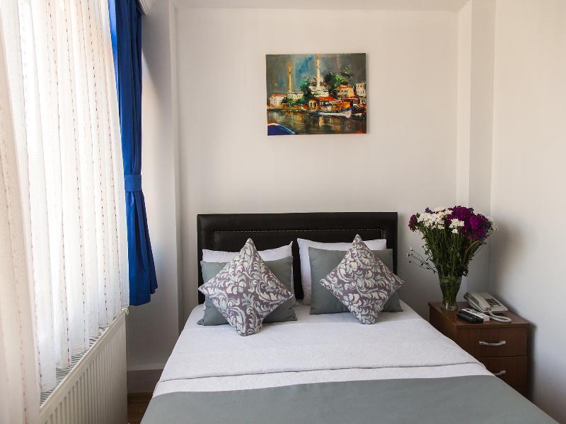 The House Of Tulpan Hotel Istanbul Exterior photo